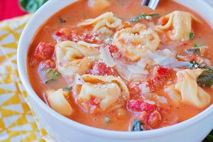 Tomato Tortellini Soup Recipe