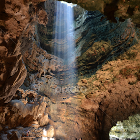 Callao cave chapel by Cesar Cambay - Landscapes Caves & Formations