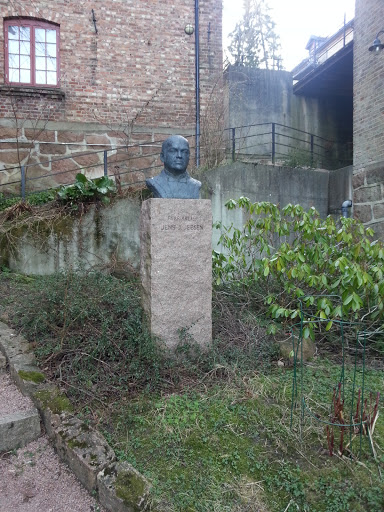 Statue of Jens J.Jebsen