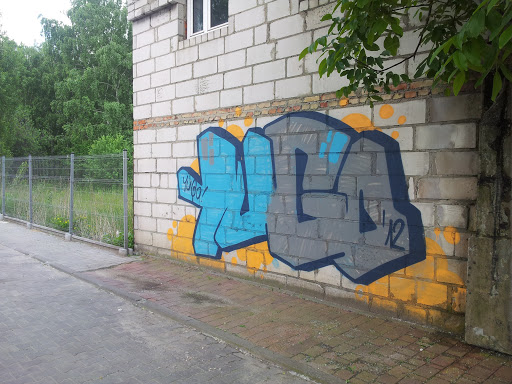 Yugo Graffiti 