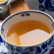 Uzna Omom 杏桃鬆餅屋(中壢大江店)