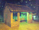 村屋亭 Village House Like Pavilion