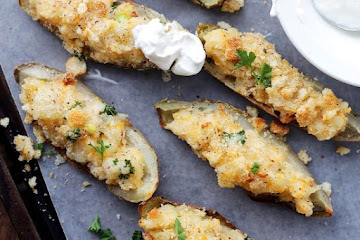 Garlicky Cheesy Crispy Potato Skins