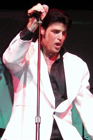 Chris MacDonald Elvis Concert