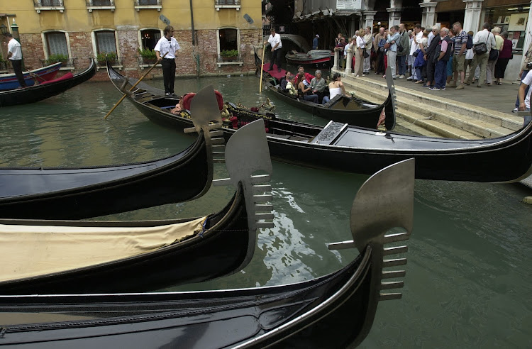 One of the main gondola stations. Prepare to wait in line.