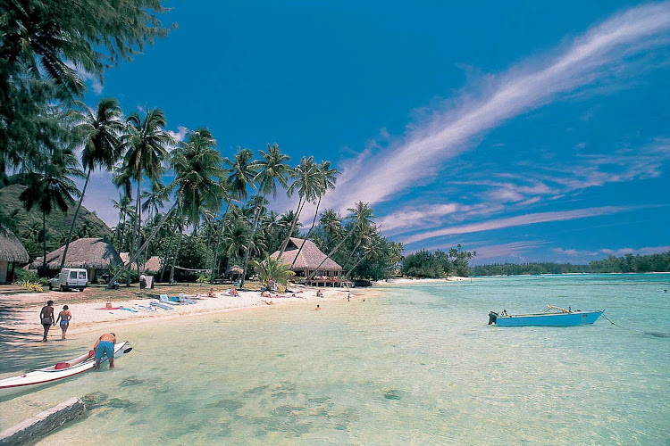 Hotel Les Tipaniers in Ha'apiti is one of several hotels and resorts on Mo'orea with a beautiful white sandy beach.