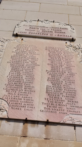 Chaumont - Mémorial Au Instituteurs Morts De La Haute Marne Pendant La Grande Guerre 