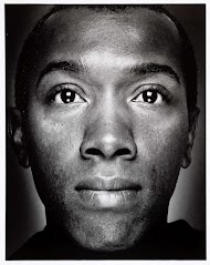 Portret van Marcos Mathias, receptionist - geboren te Rio de Janeiro, 1963