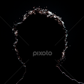 The Man From The Dark Side by Damien Thorne - People Street & Candids