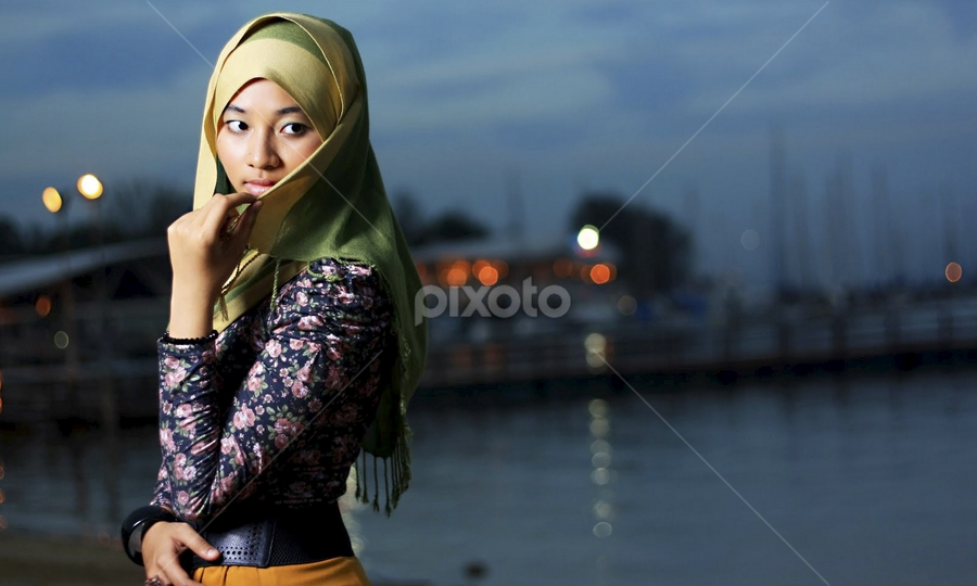 Women Of Hijjabista by Azlan Mustafa - People Portraits of Women