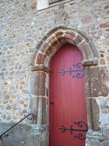 Bouessay-Porte Gothique