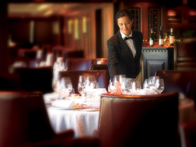 Indulge in the traditional, handsome dining room of Oceania Nautica's Polo Grill.