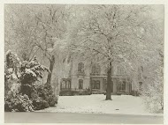 Geziicht op landhuis De Wildbaan, Driebergen, met sneeuw