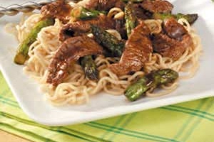 Asparagus Beef Lo Mein