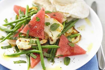 Halloumi, watermelon & mint salad
