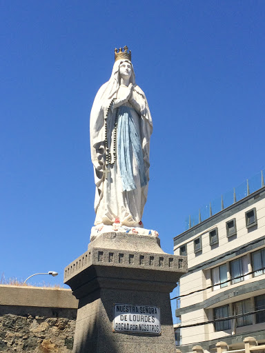 Nuestra Señora de Lourdes 