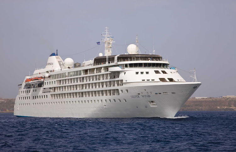 Silver Wind: a luxury cruise ship that's spacious as a resort hotel yet inviting as your best pal's home.