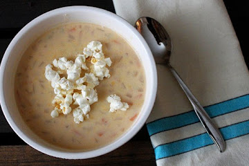 Slow-Cooker Beer Cheese Soup