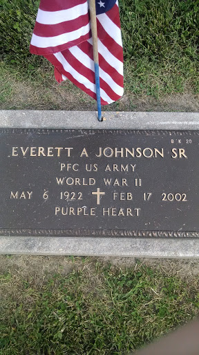 Everett A Johnson Sr