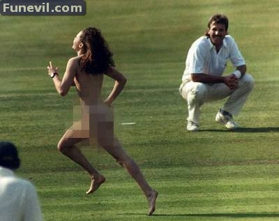 funny images of cricket players. Nude Women Cricket Protesters www.Funevil.com. Embed Code