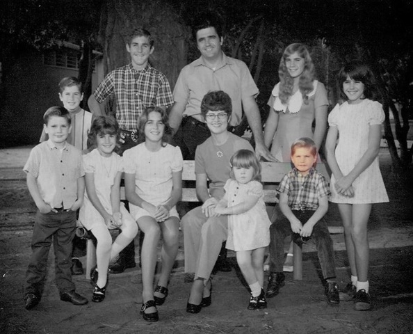 [Goulet family 1973 Darren[4].jpg]