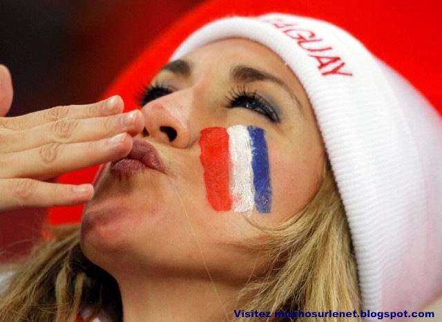 [Supportrice sexy mondial 2010-22.bmp [2].jpg]