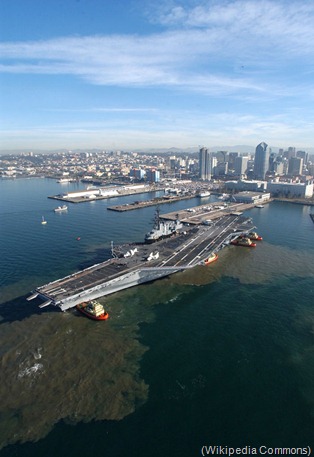 USS_Midway_(CV-41)_decommissioned