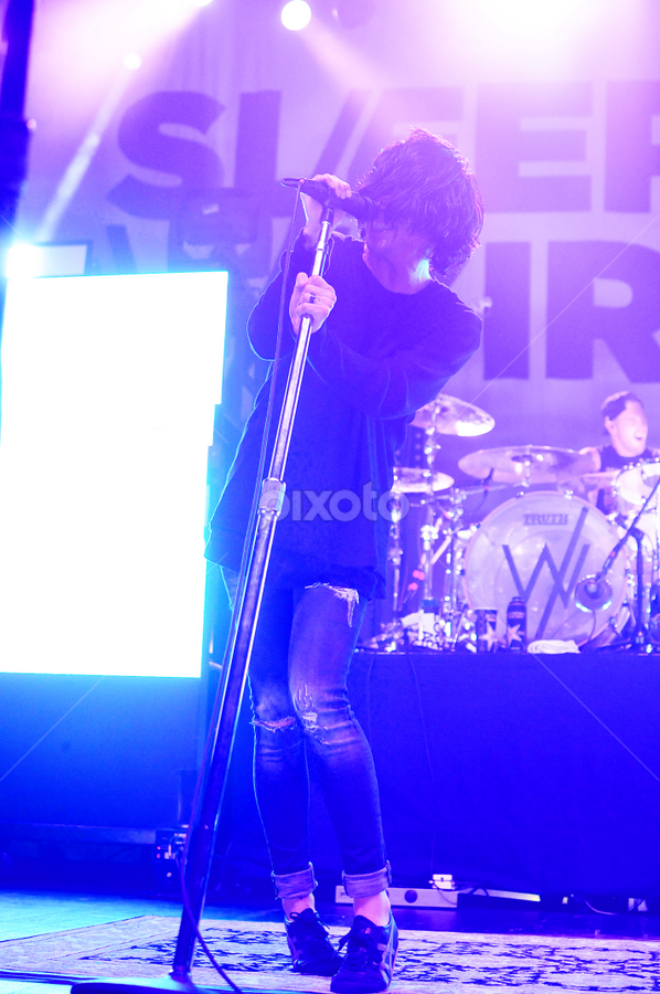 Kellin Quinn: Blue | Musicians & Entertainers | People | Pixoto