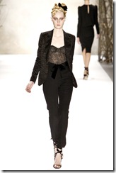 Monique Lhuillier Fall 2011 Ready-To-Wear Collection 6