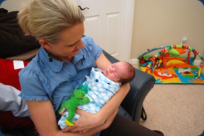 Aunt Tara holding Landon for the first time