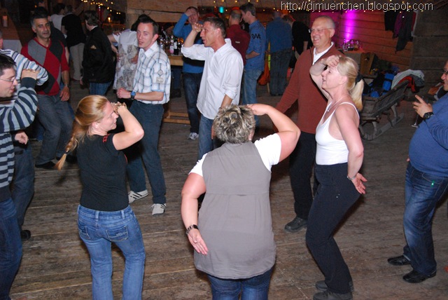 [Cowboy-und-Indianer[7].jpg]