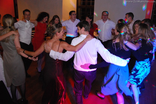 [DJ-Muenchen[8].jpg]