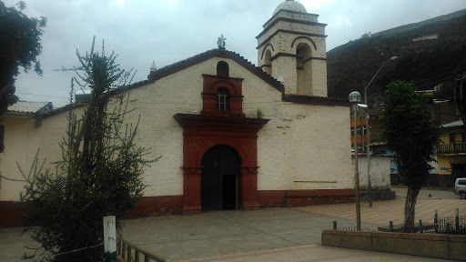 Templo De Plaza Huancavelica