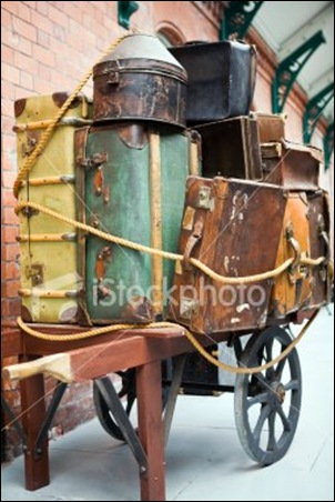 antique-luggage-and-cart