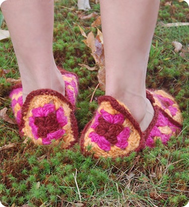 granny-square-slippers
