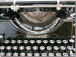01-manual-typewriter