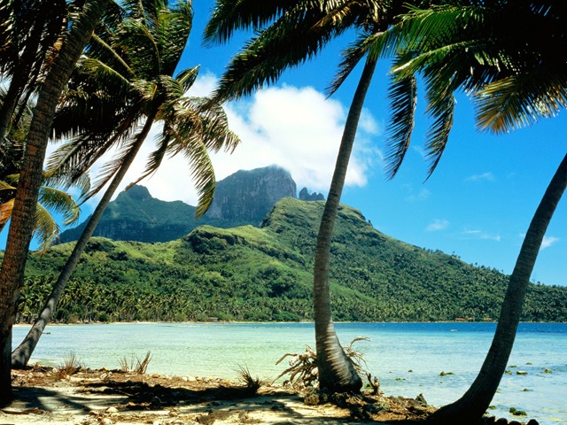 [Otemanu Peak, Bora Bora, French Polynesia[10].jpg]