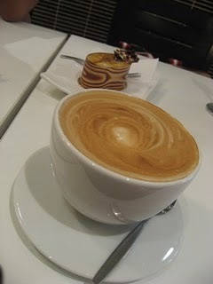 [cafea cu lapte[6].jpg]