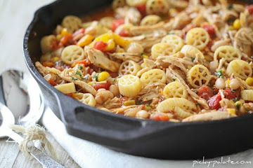 Southwest Chicken Chili Mac