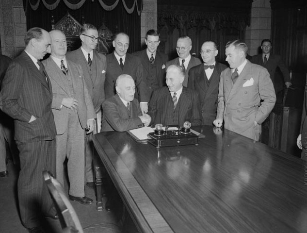 [Closing the deal december 1948[5].jpg]