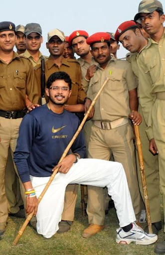 miley cyrus hair extensions length. miley cyrus hair