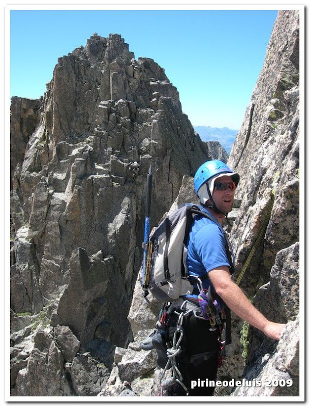 Un paseo por el Pirineo: Cresta de Cregueña - Agujas de Juncadella
