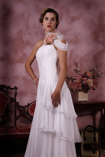 classic tiers wedding dress,bridal gown