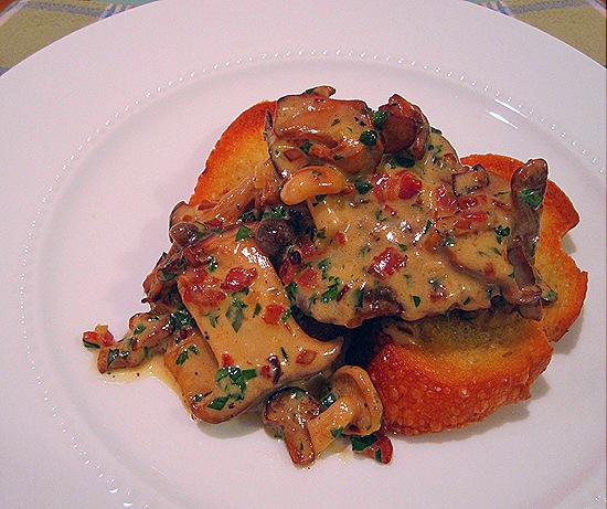 Sauteed Sweetbreads with Pancetta, Wild Mushrooms and Cream Over Grilled Bread