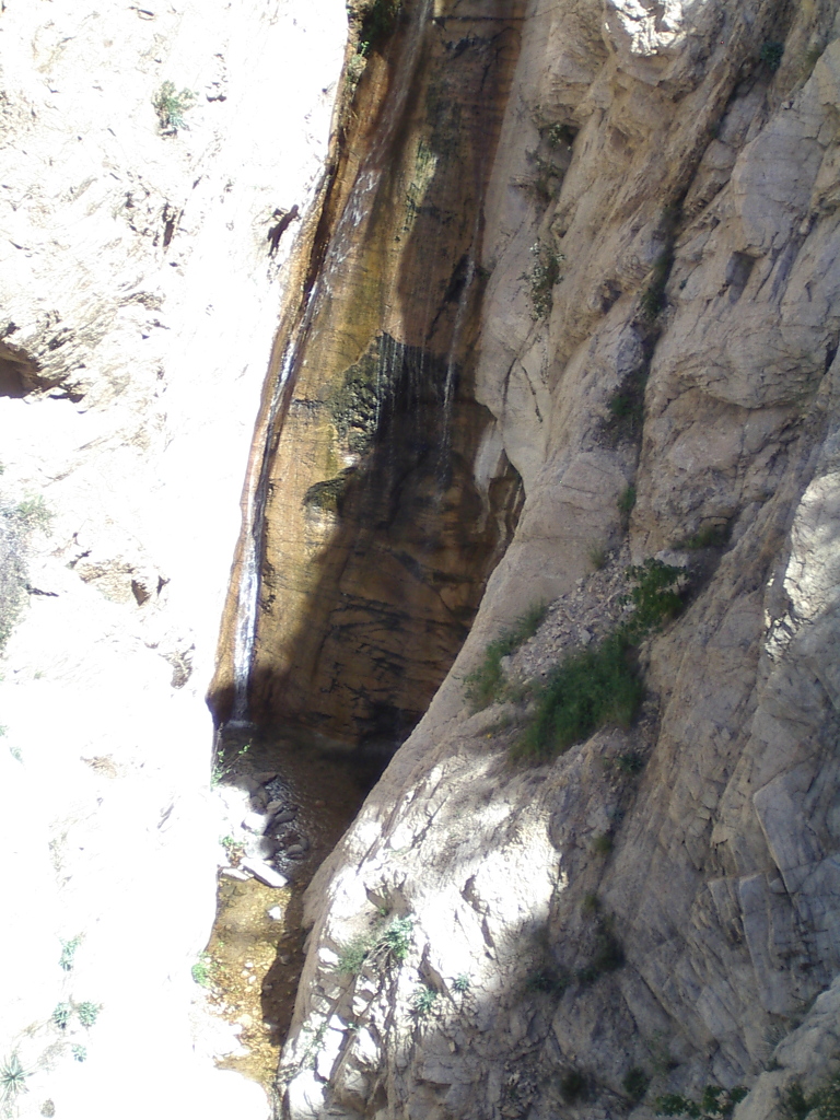 Bottom of the middle waterfall.