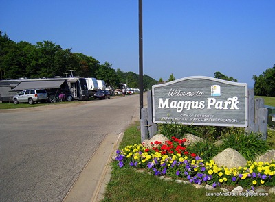 Entrance to Magnus Park