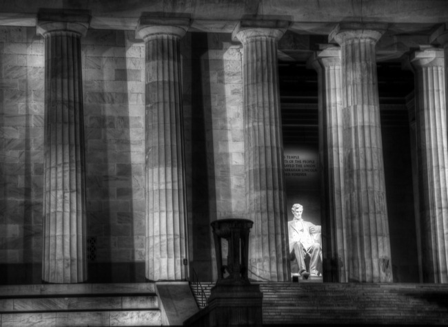 Lincoln HDR BW