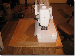 sewing table patty 012