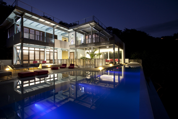 Modern Luxury House Architecture with Solar Energy System by SPG Architects