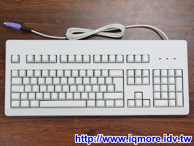 Cherry G80-3000 LSCXX 白無刻印青軸機械式鍵盤評測 - 老貓測3C